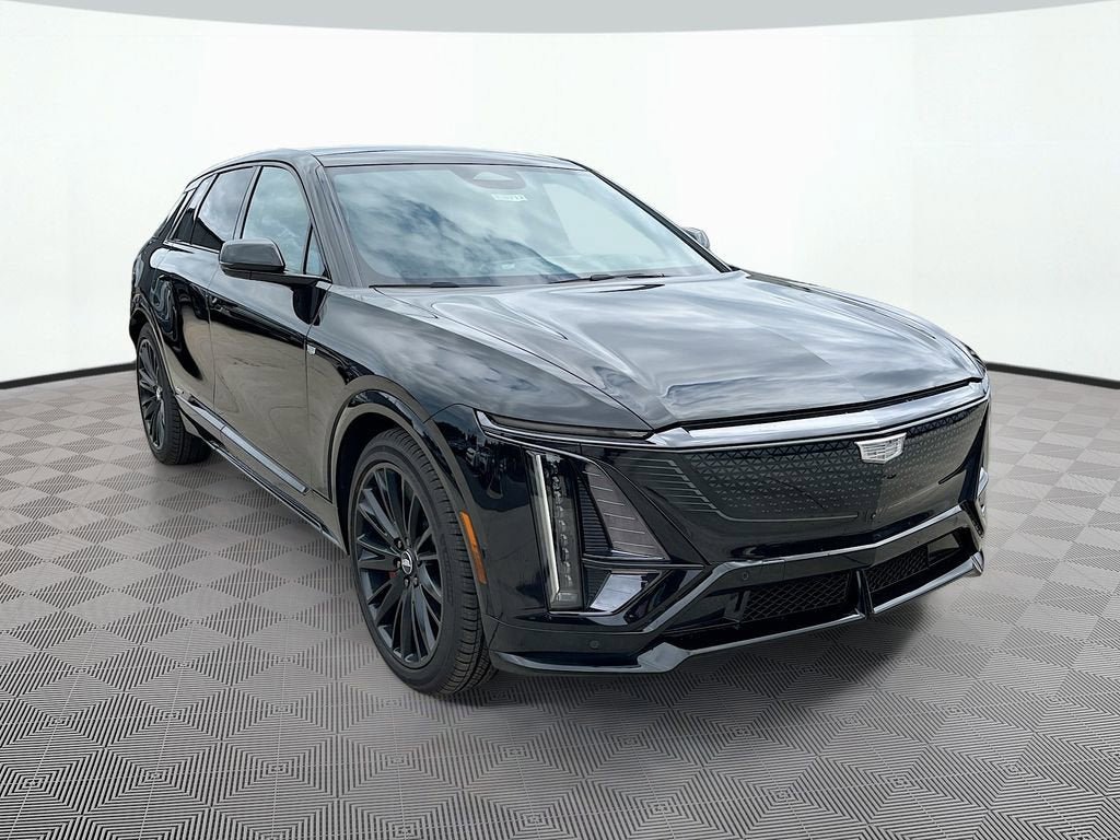New 2026 Cadillac Lyriq V AWD/4WD image 1
