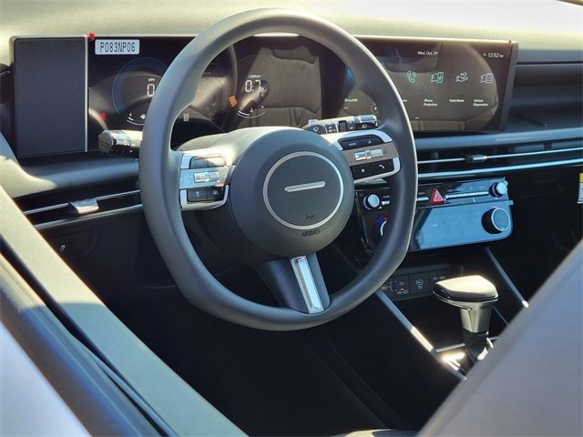 New 2026 Hyundai Tucson SEL image 3