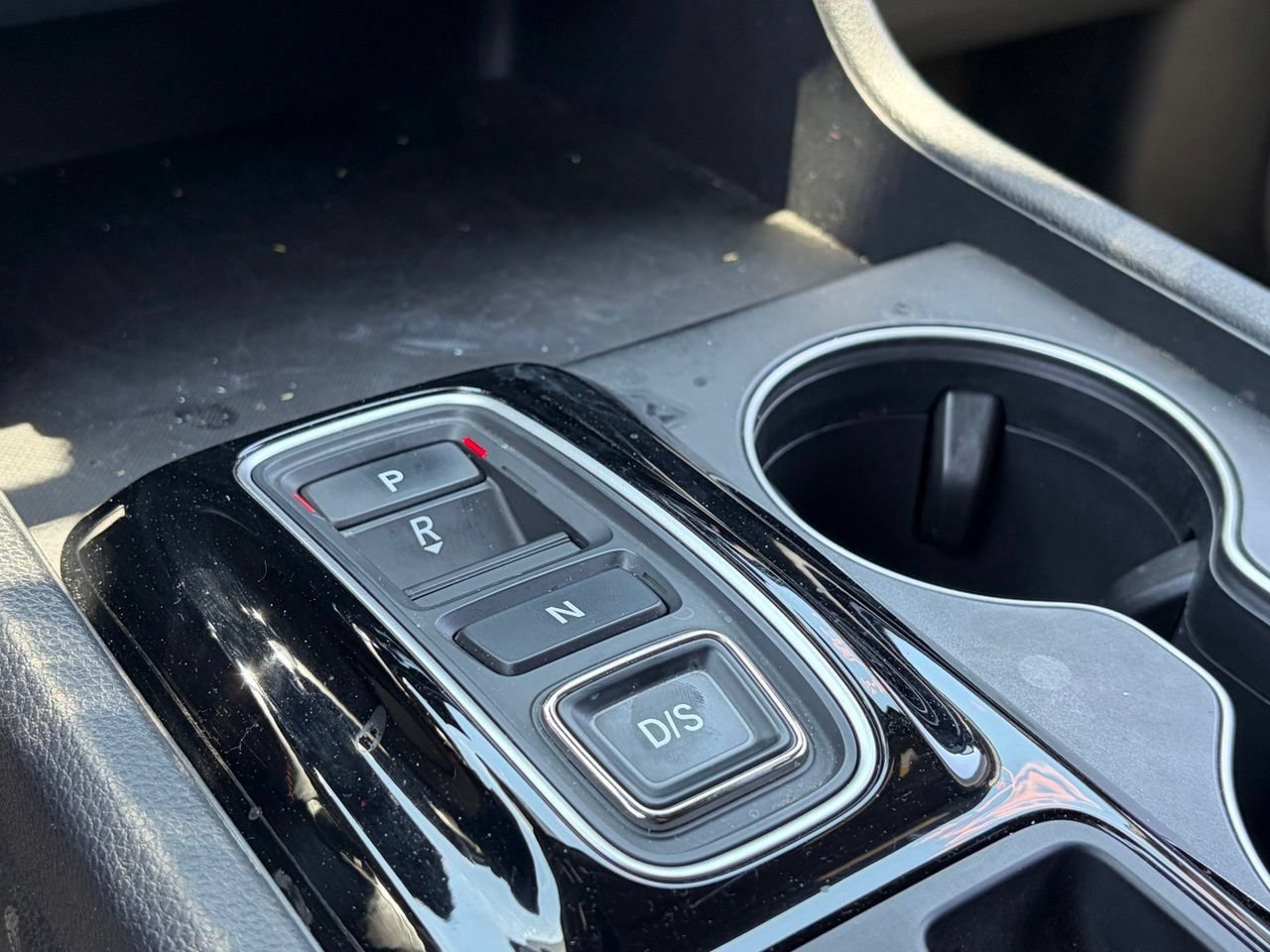 Used 2025 Honda Pilot Sport image 8