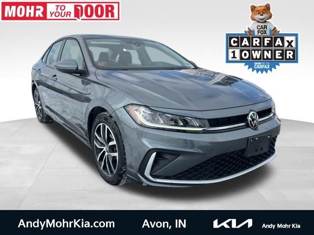 Used 2025 Volkswagen Jetta SE