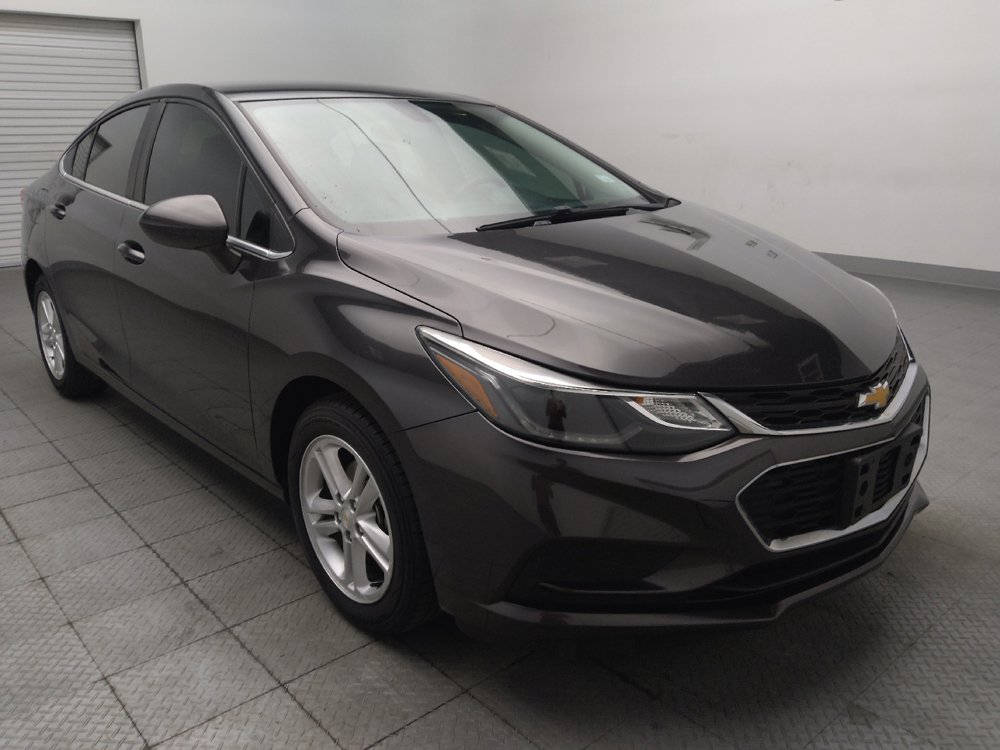 Used 2017 Chevrolet Cruze LT w/ Convenience Package FWD image 13