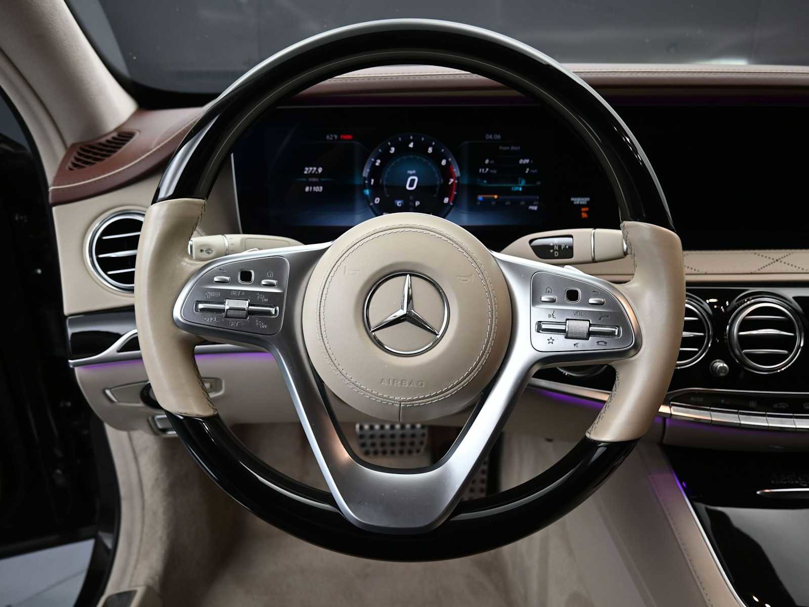 Used 2018 Mercedes-Benz S 560 Sedan image 10