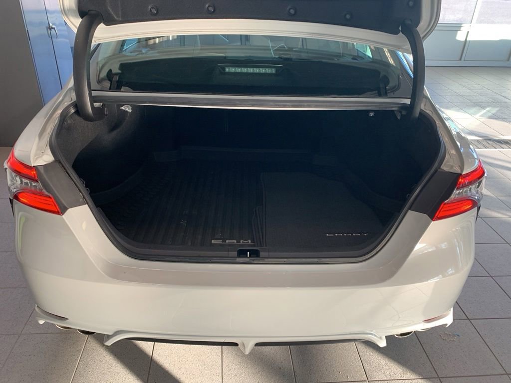Used 2022 Toyota Camry XSE w/ Cold Weather Package FWD image 14