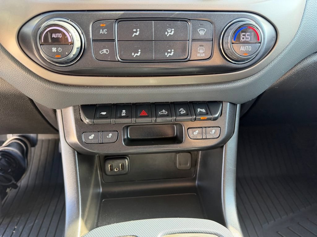 Used 2021 Chevrolet Colorado Z71 AWD/4WD image 21
