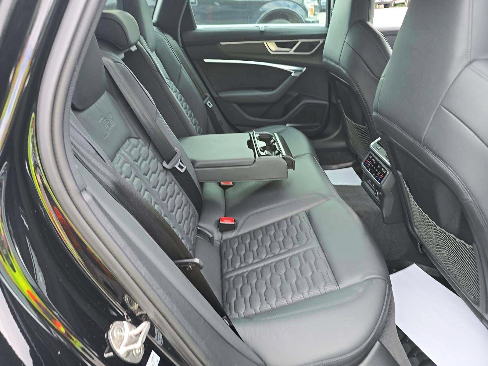 Used 2024 Audi RS 6 performance AWD/4WD image 8
