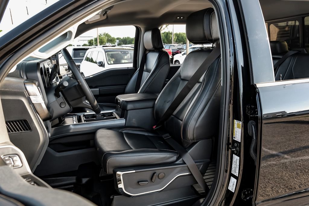 Used 2024 Ford F250 Lariat w/ Sport Appearance Package AWD/4WD image 29