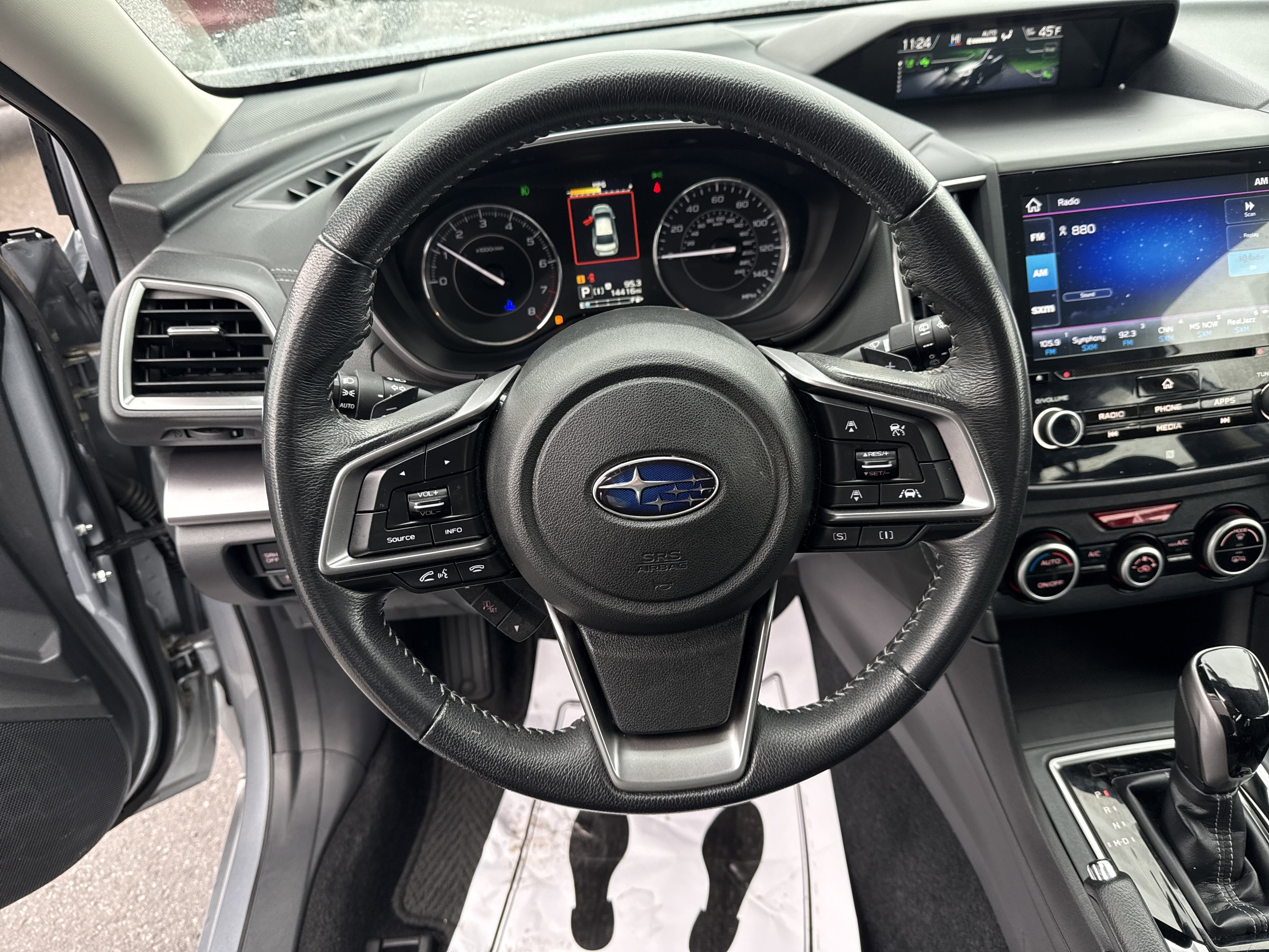 Used 2021 Subaru Impreza 2.0i Limited image 17