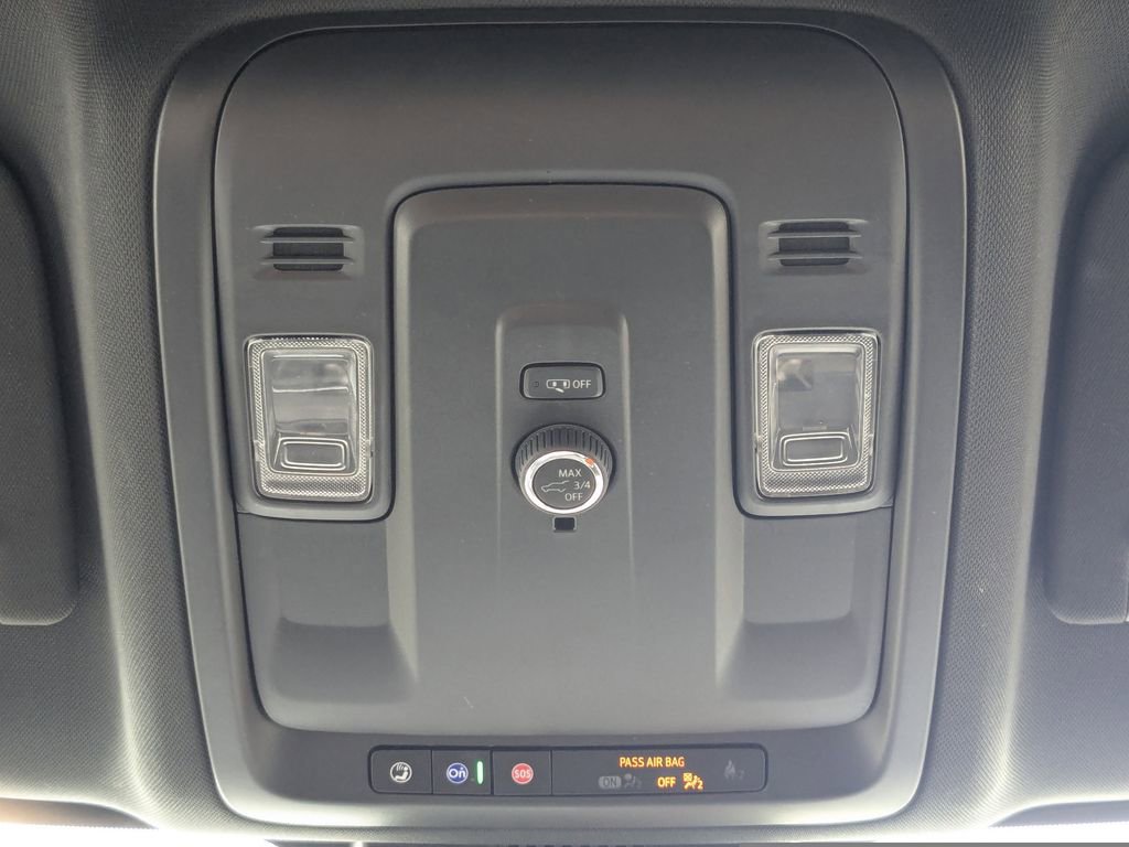 Certified 2025 Chevrolet Suburban Z71 AWD/4WD image 26