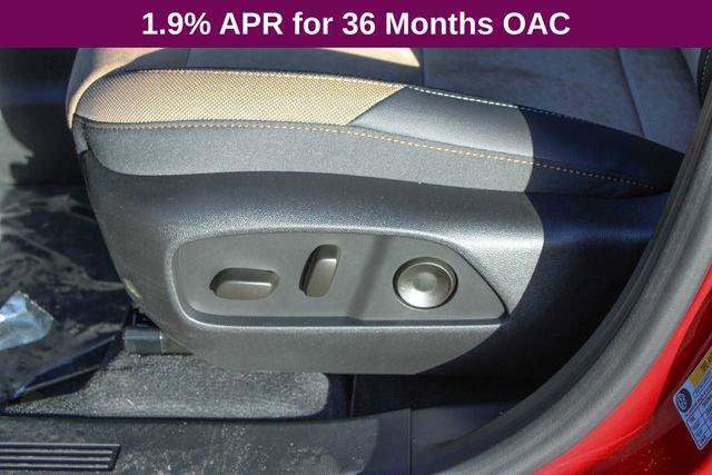New 2026 Chevrolet Equinox ACTIV w/ Convenience Package III image 16