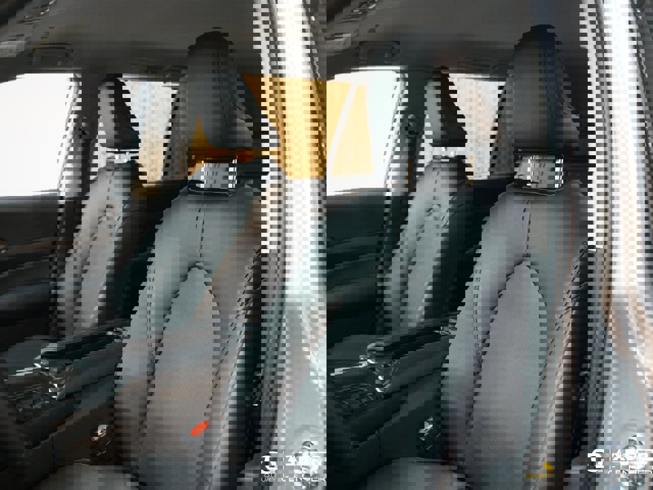 Used 2025 Toyota Grand Highlander AWD Hybrid image 12