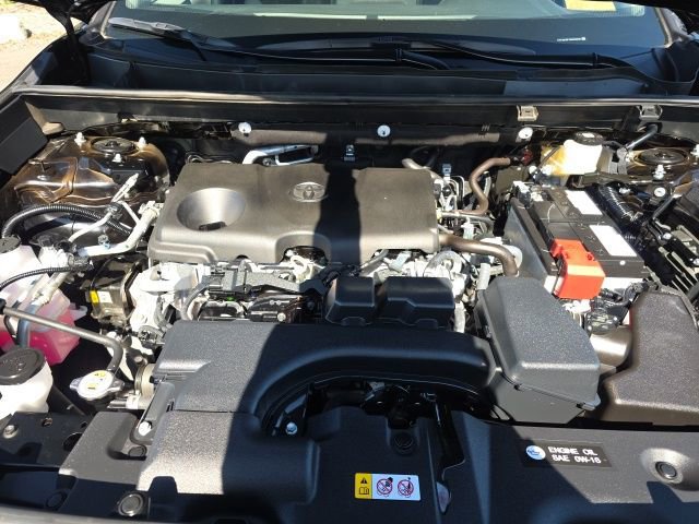 Used 2025 Toyota RAV4 XLE FWD image 29