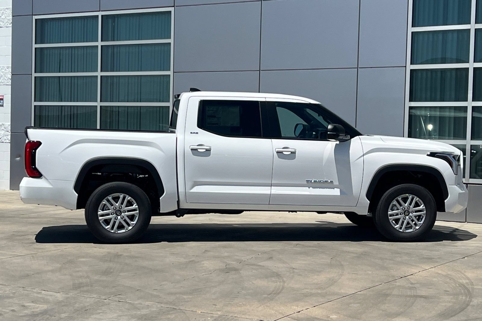 New 2026 Toyota Tundra SR5 w/ SR5 Premium Package AWD/4WD image 3