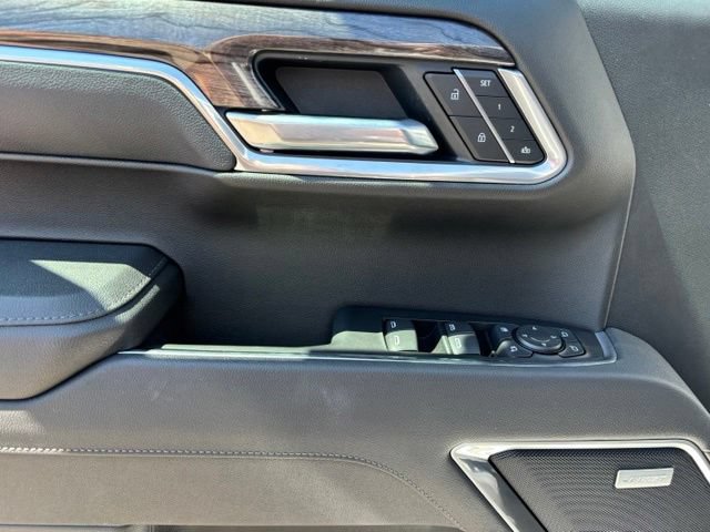 New 2026 Chevrolet Silverado 1500 LTZ w/ Technology Package AWD/4WD image 12