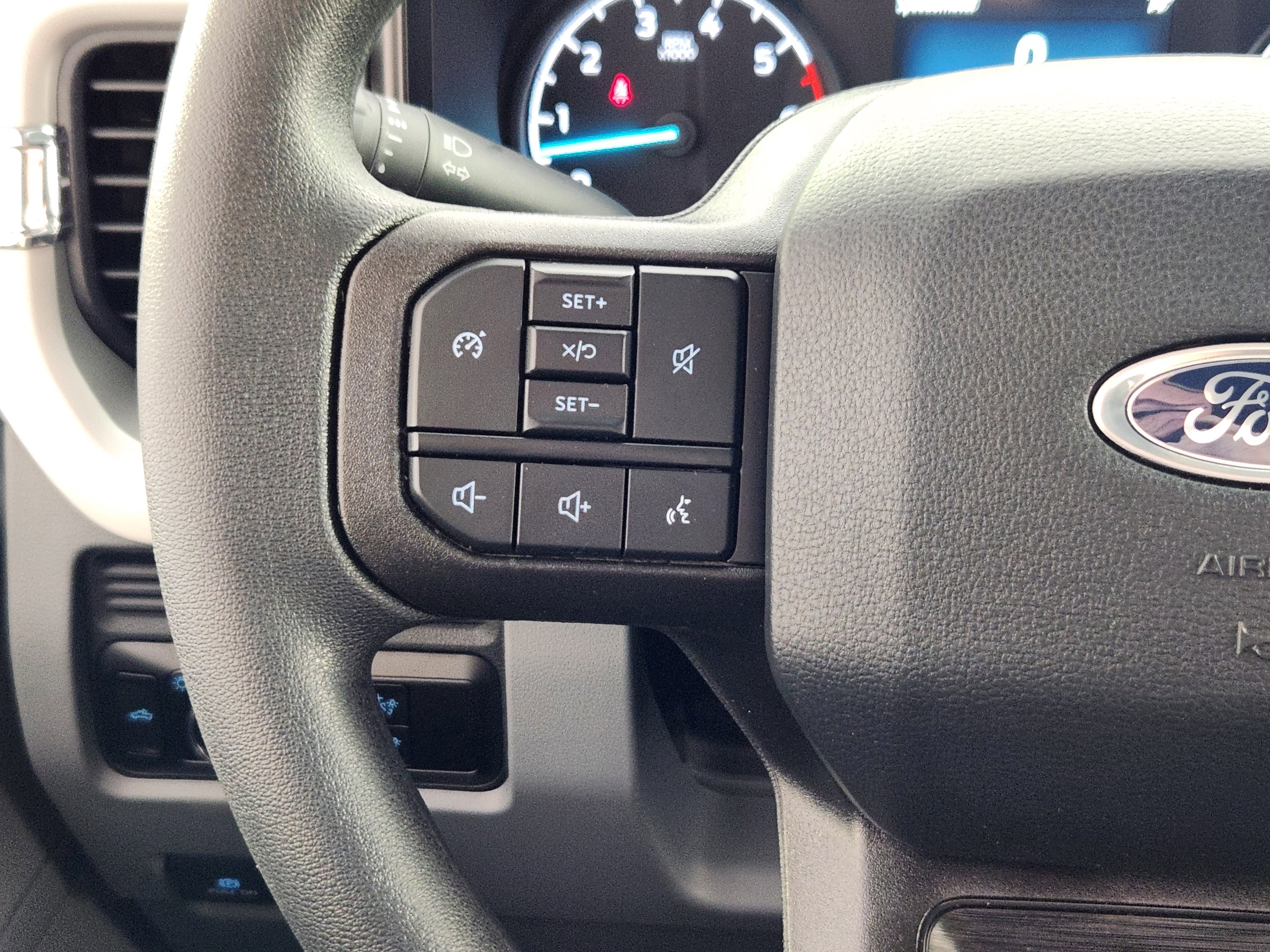 New 2026 Ford F250 XL w/ XL Off-Road Package image 18