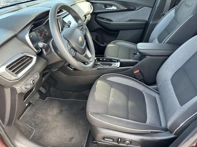 Used 2023 Chevrolet TrailBlazer LT w/ Convenience Package image 18