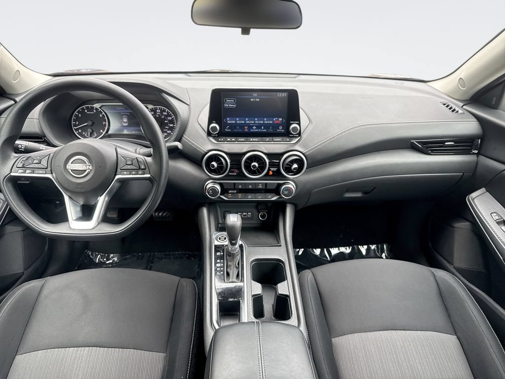 Used 2025 Nissan Sentra SV FWD image 22