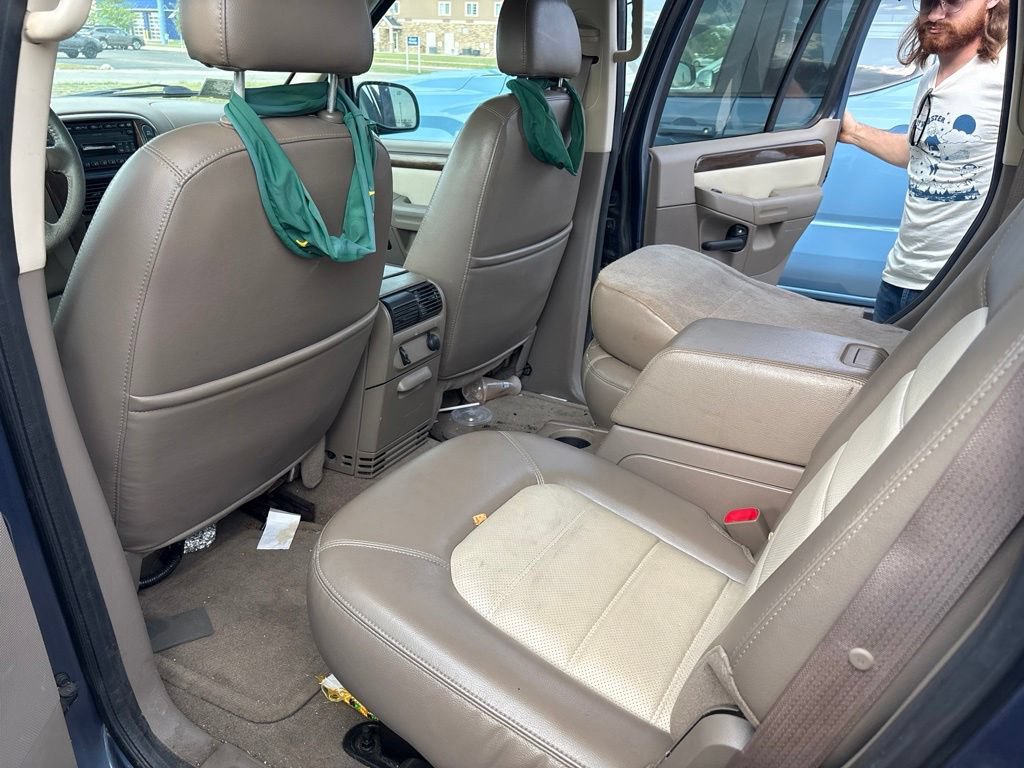 Used 2004 Ford Explorer Eddie Bauer AWD/4WD image 14