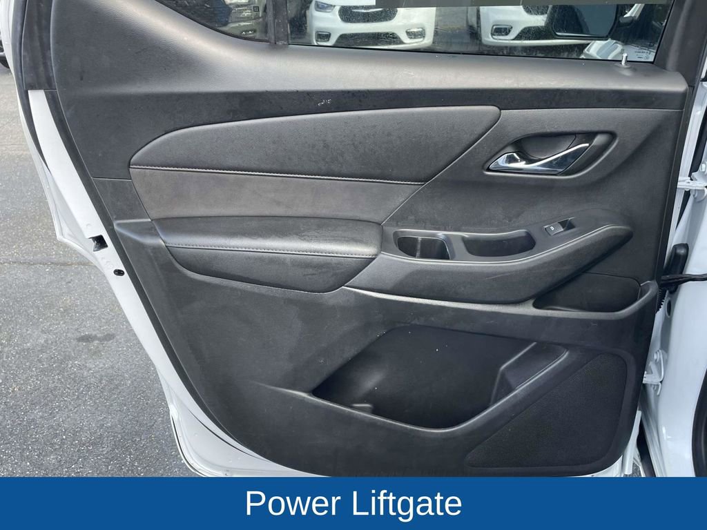 Used 2022 Chevrolet Traverse High Country w/ LPO, Floor Liner Package image 20