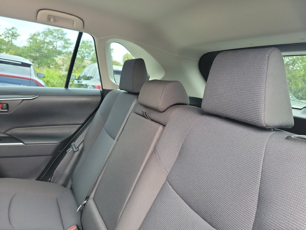 Certified 2024 Toyota RAV4 LE AWD/4WD image 23