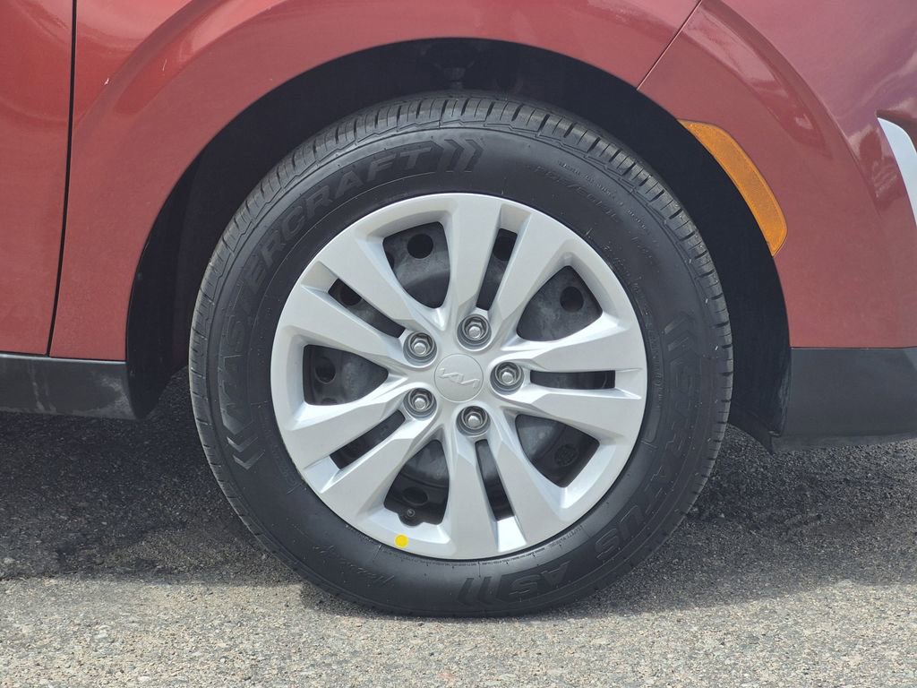 Certified 2023 Kia Soul LX FWD image 19