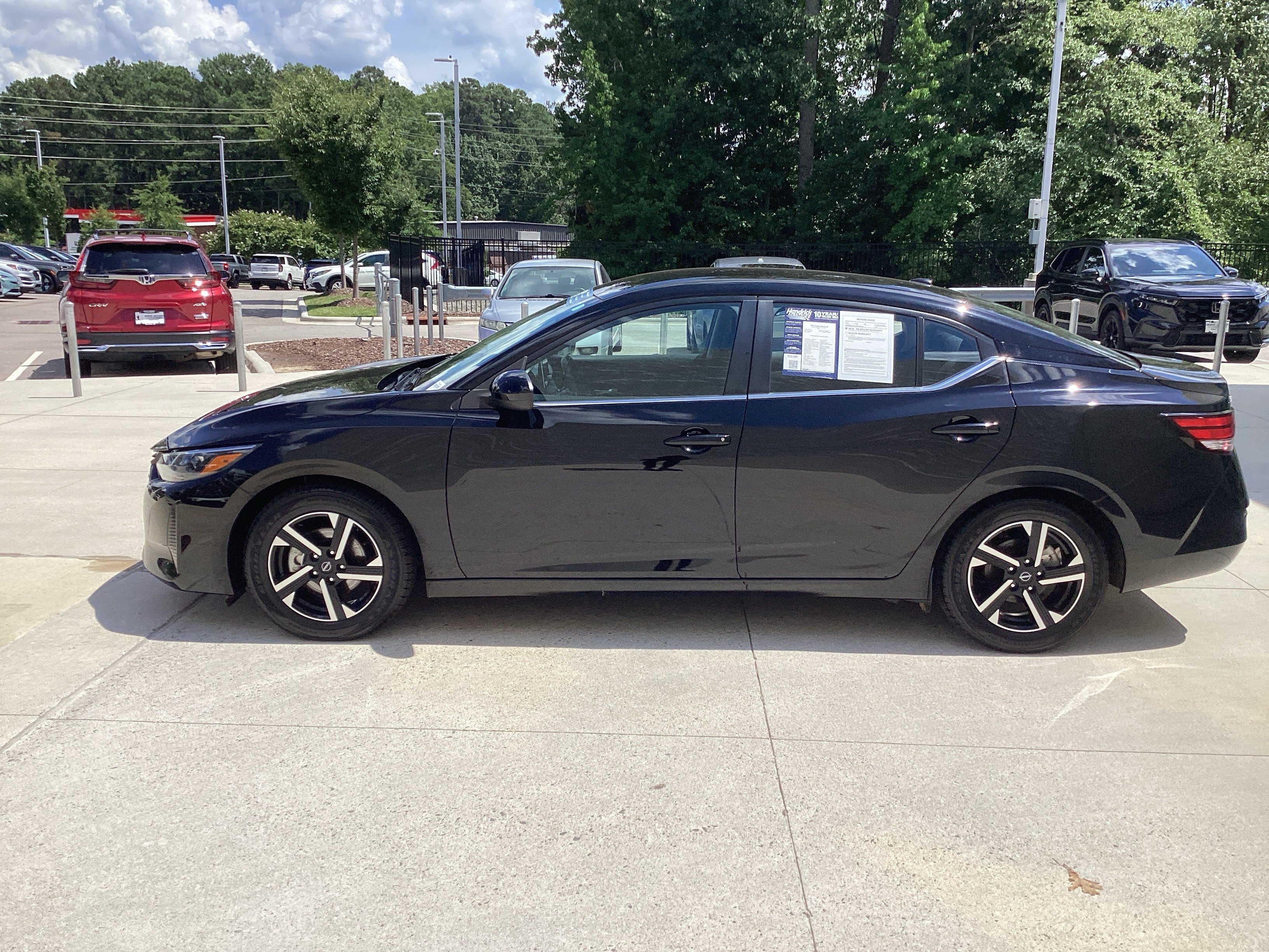 Used 2025 Nissan Sentra SV w/ All-Weather Package FWD image 6