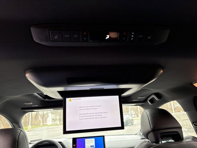 New 2026 Toyota Sienna Platinum AWD/4WD image 21