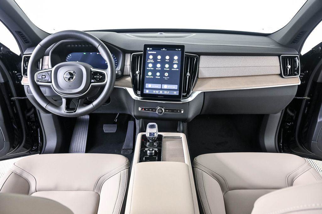 New 2026 Volvo XC90 B6 Plus w/ Protection Package Premier AWD/4WD image 17