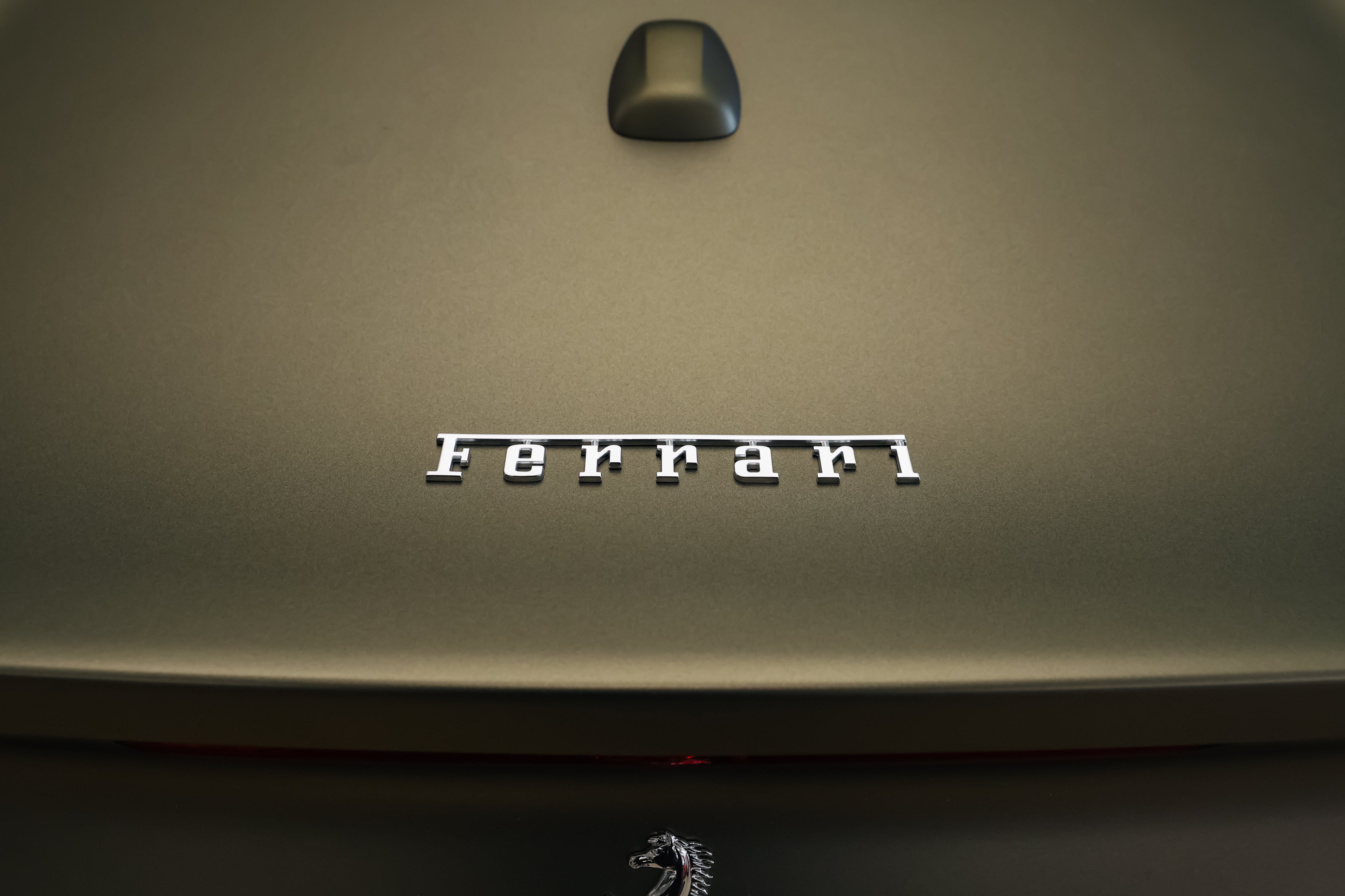 Used 2021 Ferrari 812 GTS RWD image 19