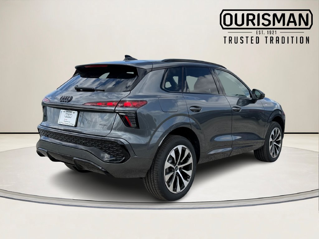 New 2026 Audi Q3 quattro 2.0T AWD/4WD image 7