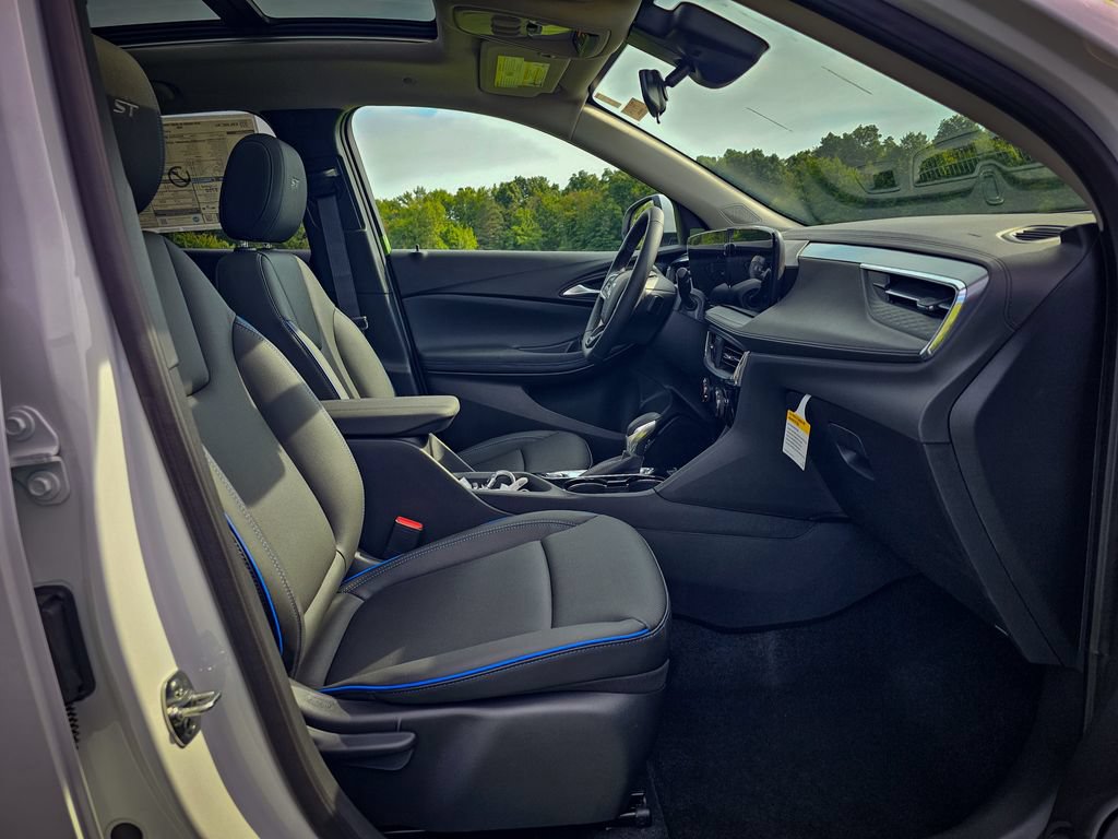 New 2026 Buick Encore GX Sport Touring AWD/4WD image 35