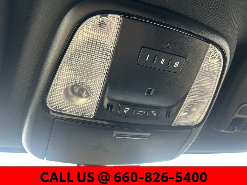 Used 2025 Dodge Durango GT image 18