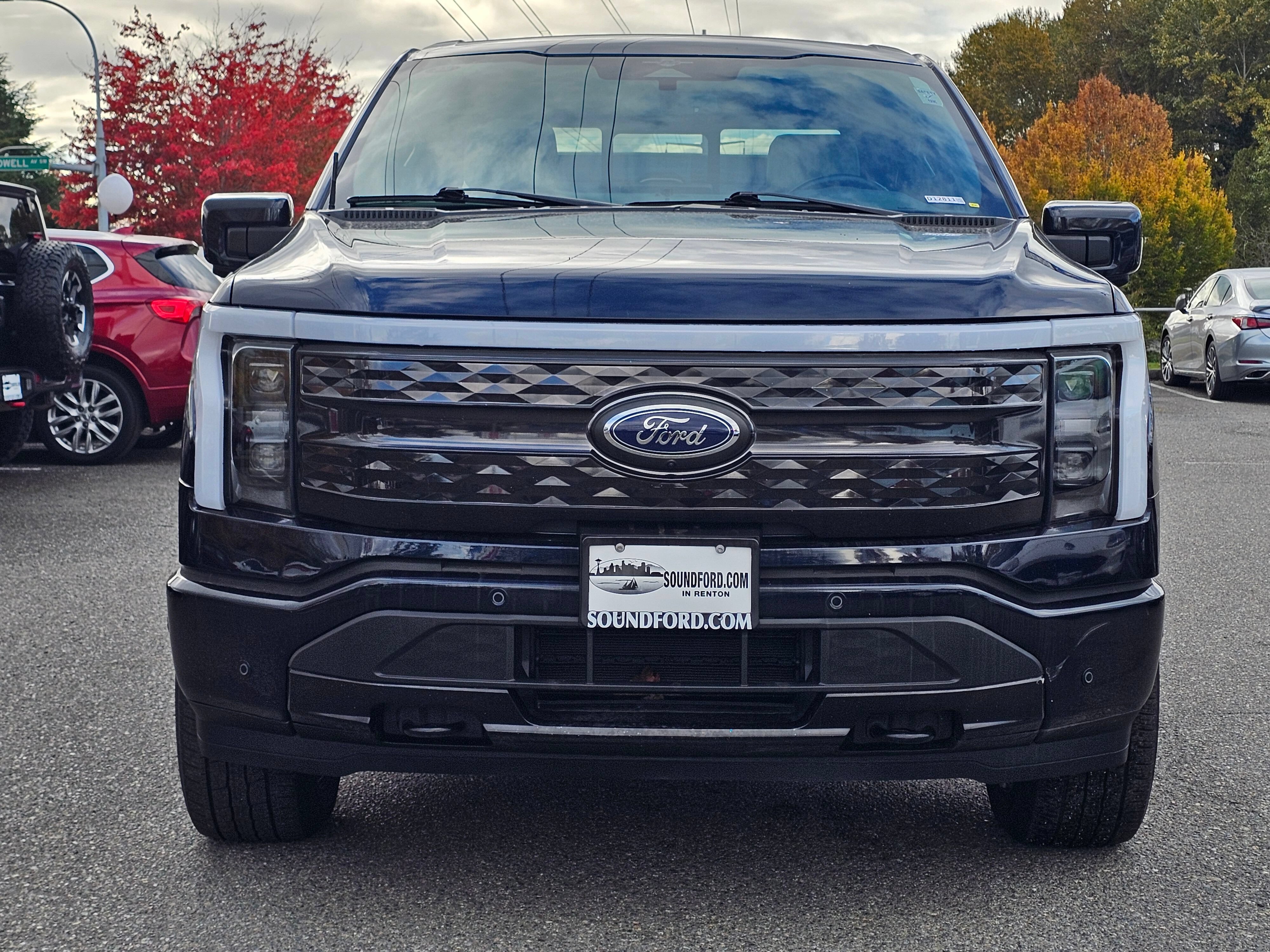 Certified 2023 Ford F150 Lightning Platinum AWD/4WD image 8