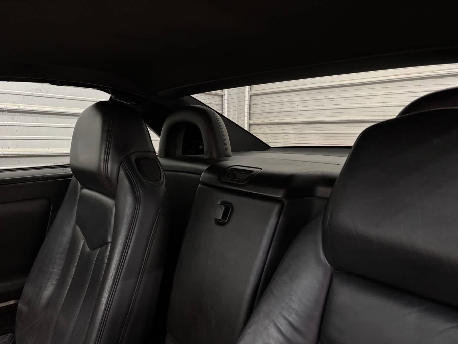 Used 2005 Cadillac XLR RWD image 24