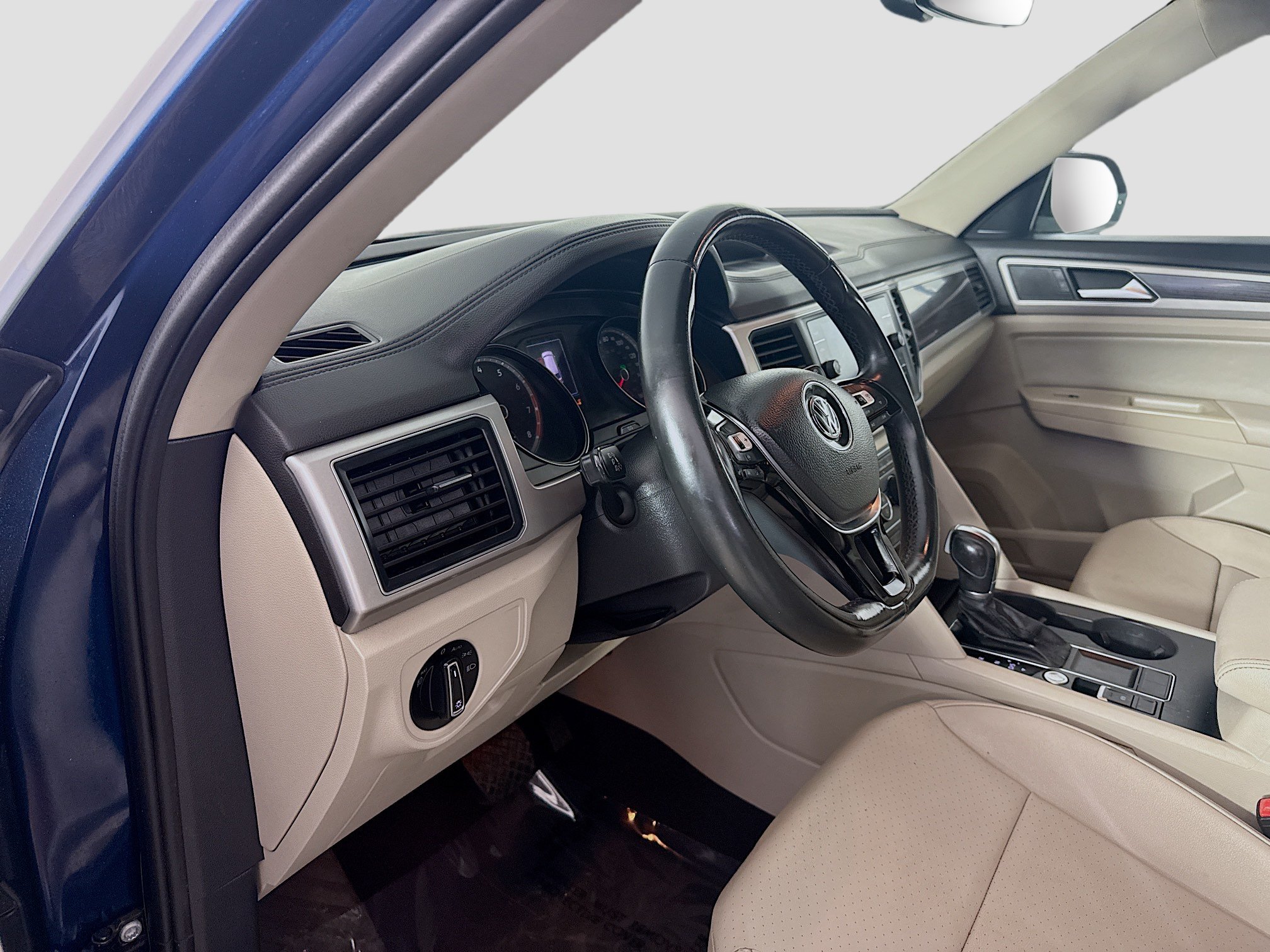 Used 2019 Volkswagen Atlas SE w/ Towing Package FWD image 23