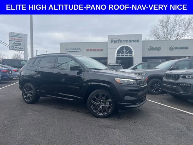 Used 2024 Jeep Compass Limited w/ High Altitude Package image 1