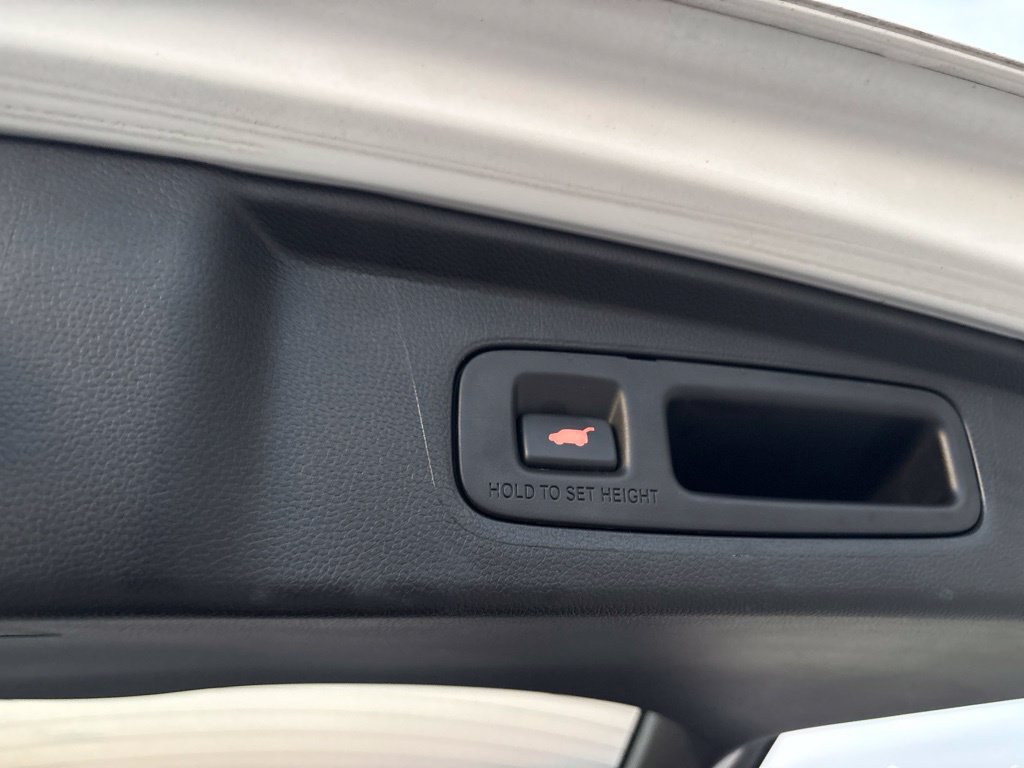 Used 2025 Honda CR-V Sport Touring image 14