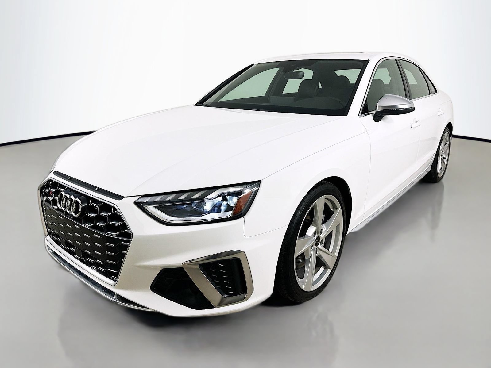 Used 2022 Audi S4 Premium Plus AWD/4WD image 1