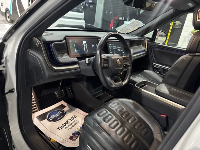 Used 2023 Rivian R1T Adventure AWD/4WD image 10
