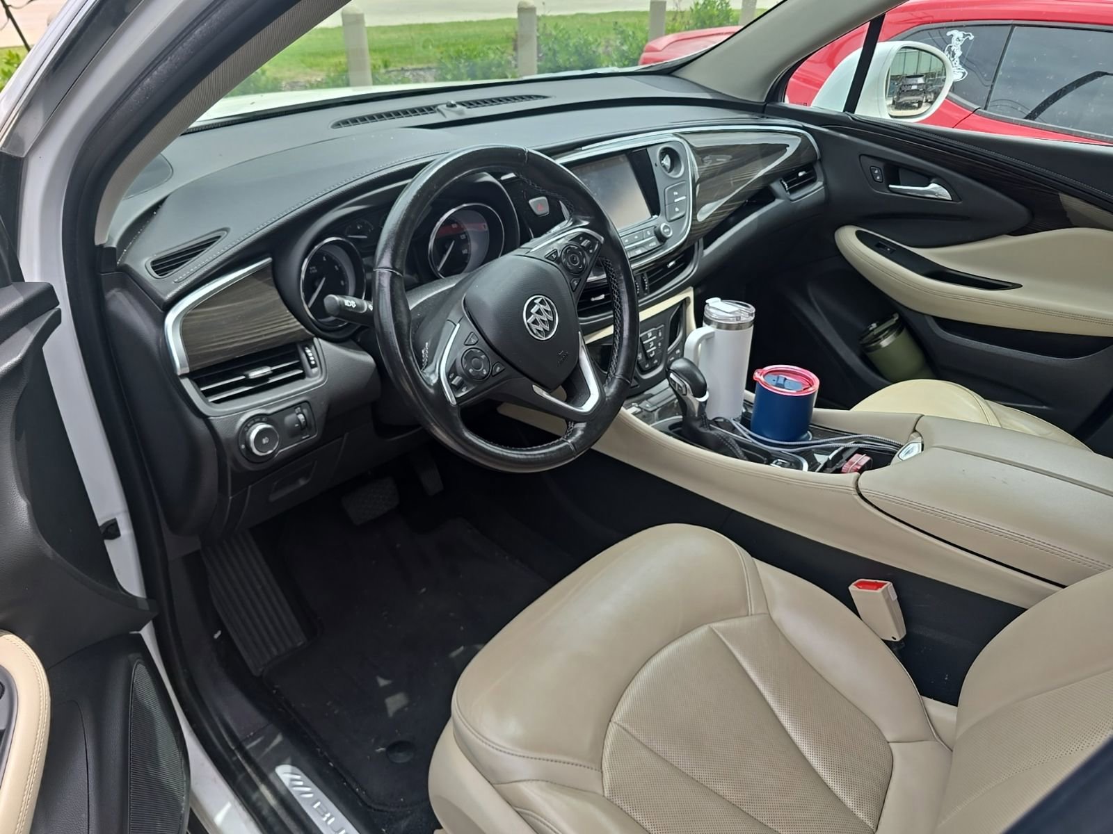 Used 2020 Buick Envision Essence image 11