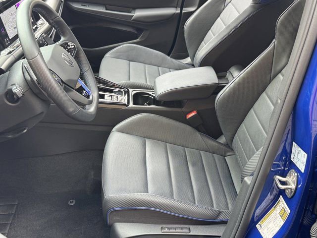 Used 2023 Volkswagen Golf 20th Anniversary Edition w/ Golf Protection Package image 21