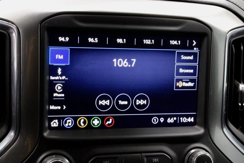 Used 2021 Chevrolet Silverado 1500 LT image 3