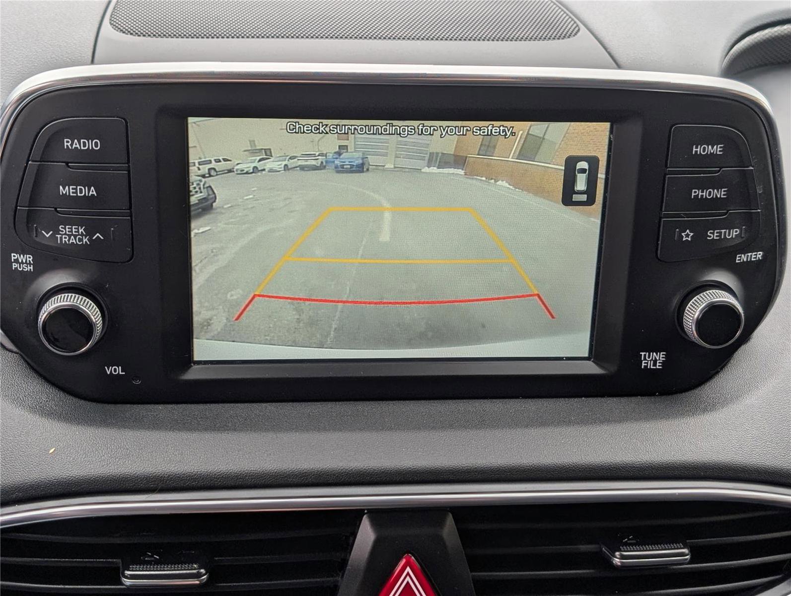 Used 2020 Hyundai Santa Fe SE image 26