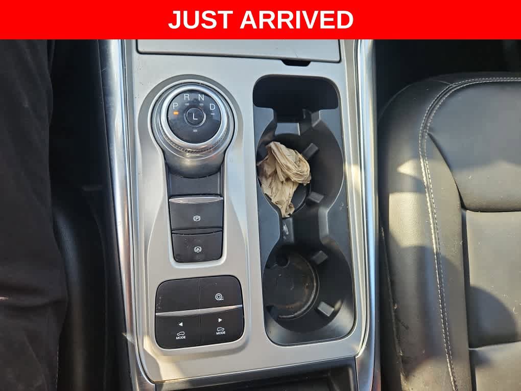 Used 2022 Ford Explorer XLT w/ Equipment Group 202A RWD image 19