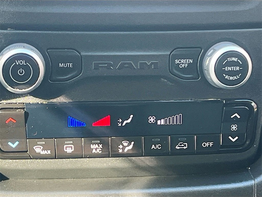 Used 2025 RAM ProMaster 1500 w/ Safety Group image 15