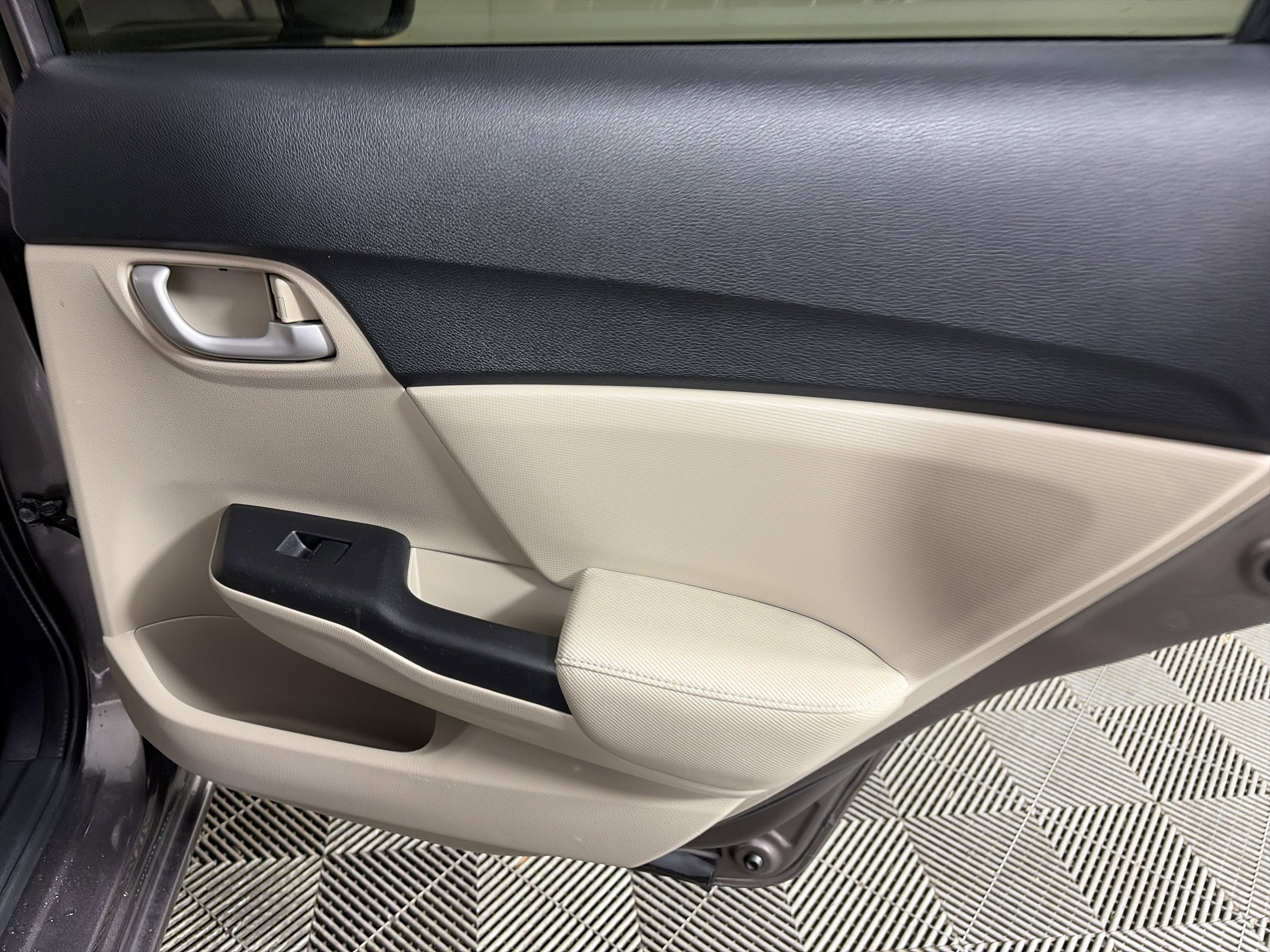 Used 2015 Honda Civic LX image 38