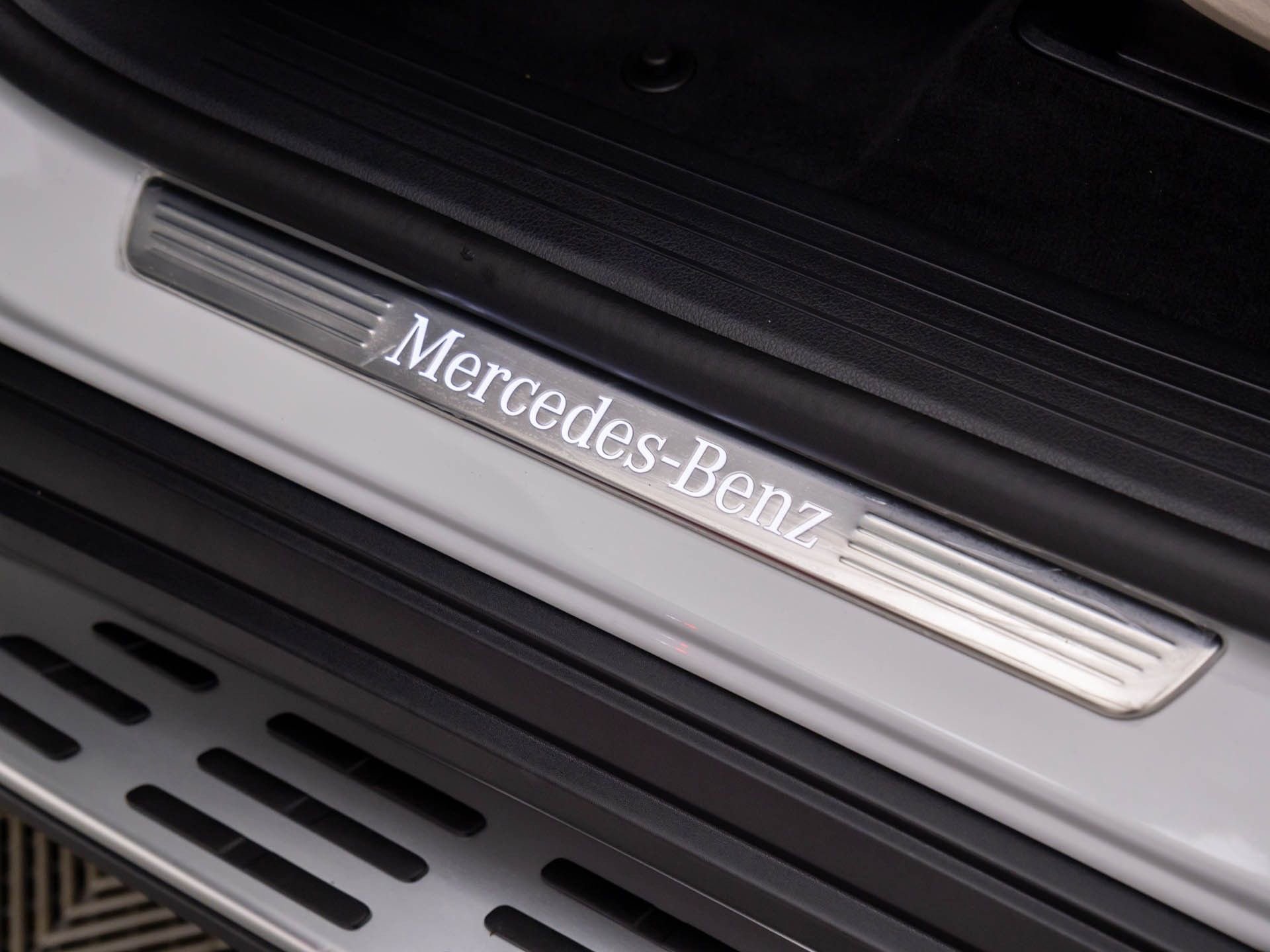 New 2026 Mercedes-Benz GLS 580 4MATIC image 16