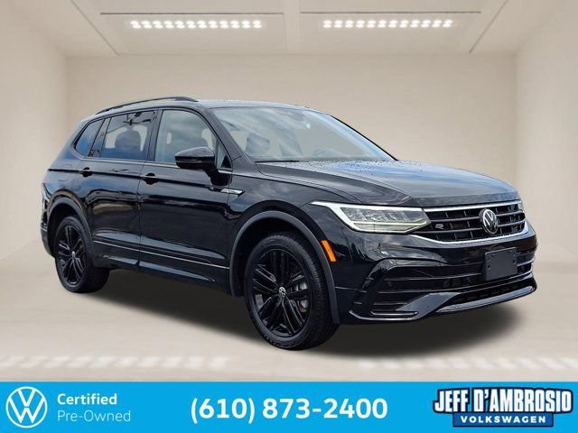 Certified 2022 Volkswagen Tiguan SE R-Line AWD/4WD image 1