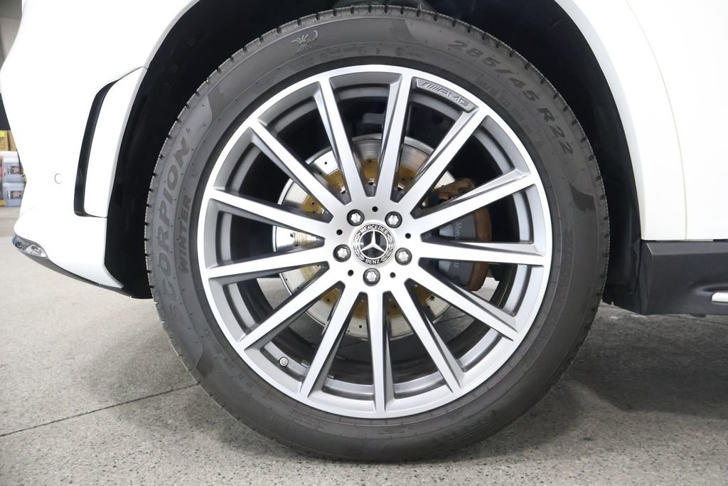 Certified 2023 Mercedes-Benz GLS 450 4MATIC image 5