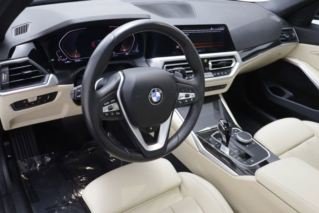 Used 2022 BMW 330i xDrive Sedan w/ Premium Package 2 AWD/4WD image 6