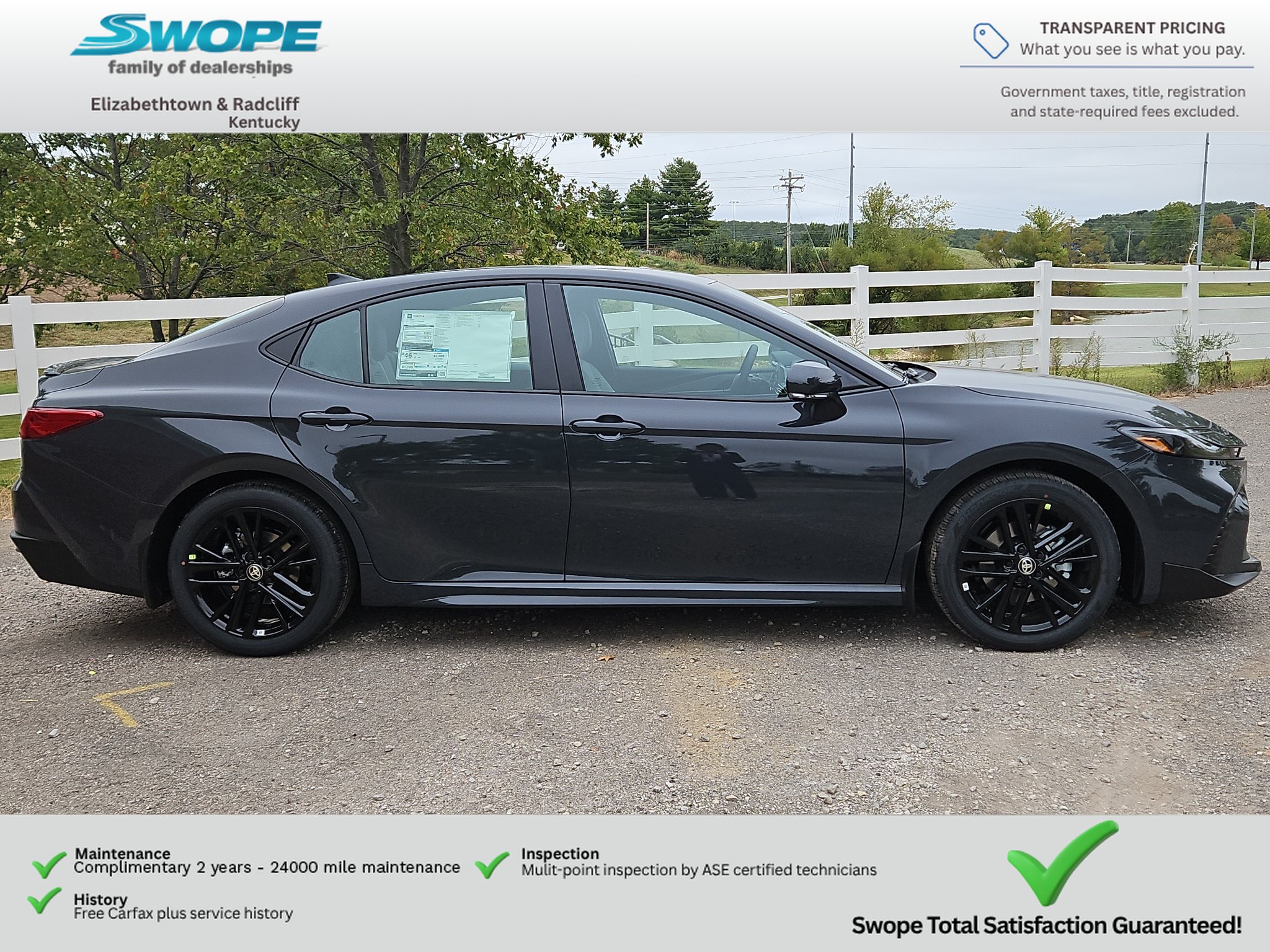 New 2026 Toyota Camry SE w/ Convenience Package FWD image 2